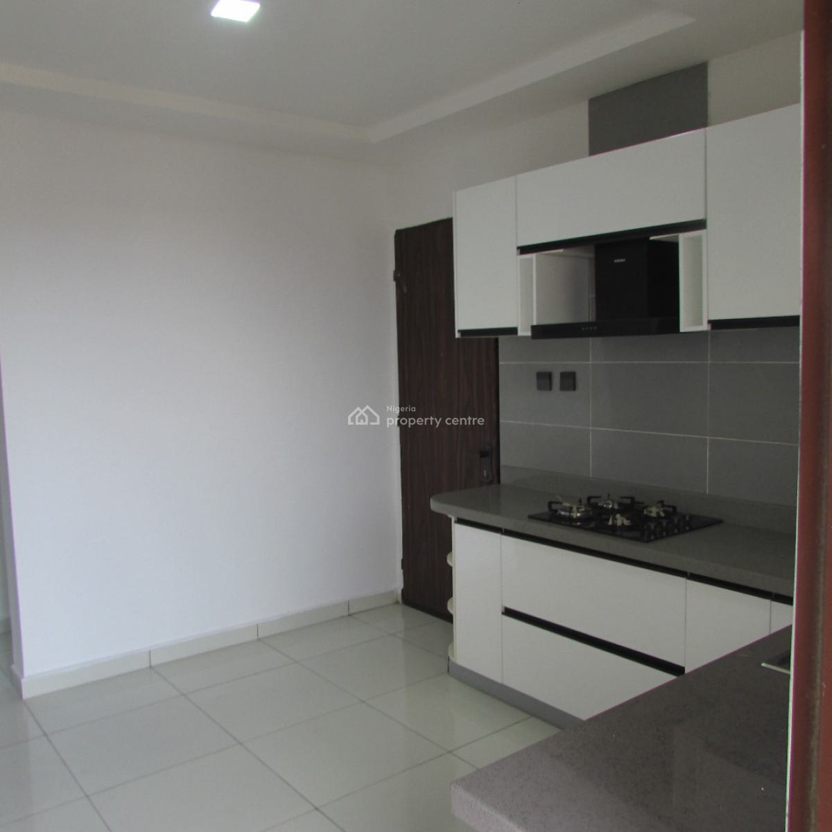 Three-bedroom Apartment with a Bq, Ikate, Lekki, Lagos, Flat / Apartment for Rent