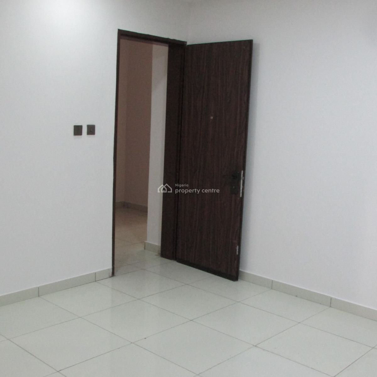 Three-bedroom Apartment with a Bq, Ikate, Lekki, Lagos, Flat / Apartment for Rent