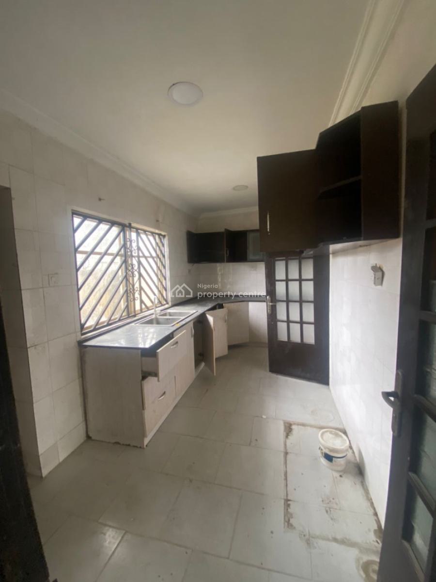 3 Bed Room and Parlour, Green Land Estate, Ogombo, Ajah, Lagos, Flat / Apartment for Rent