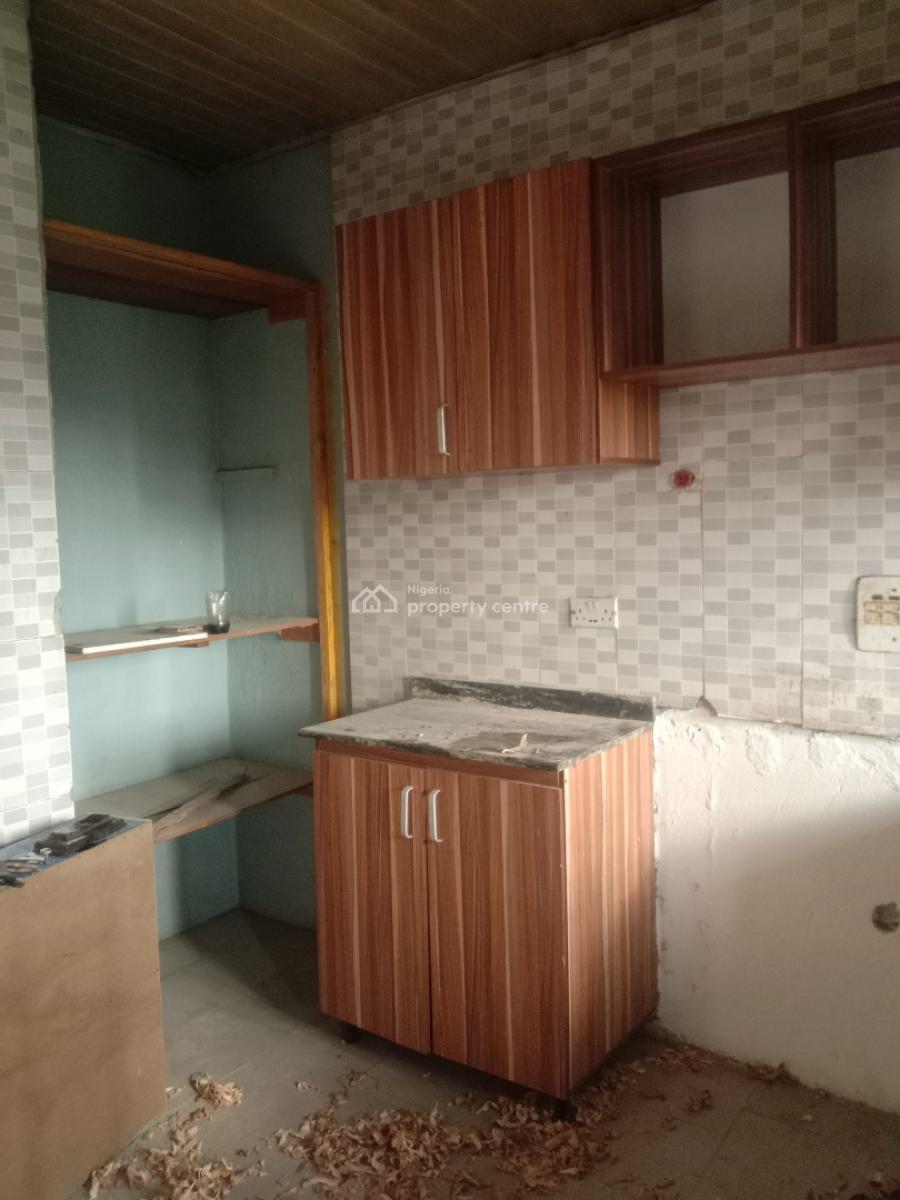 Standard Room and Parlor Upstairs with Prepaid Meter, Royal Palm Will Estate, Badore, Ajah, Lagos, Mini Flat (room and Parlour) for Rent