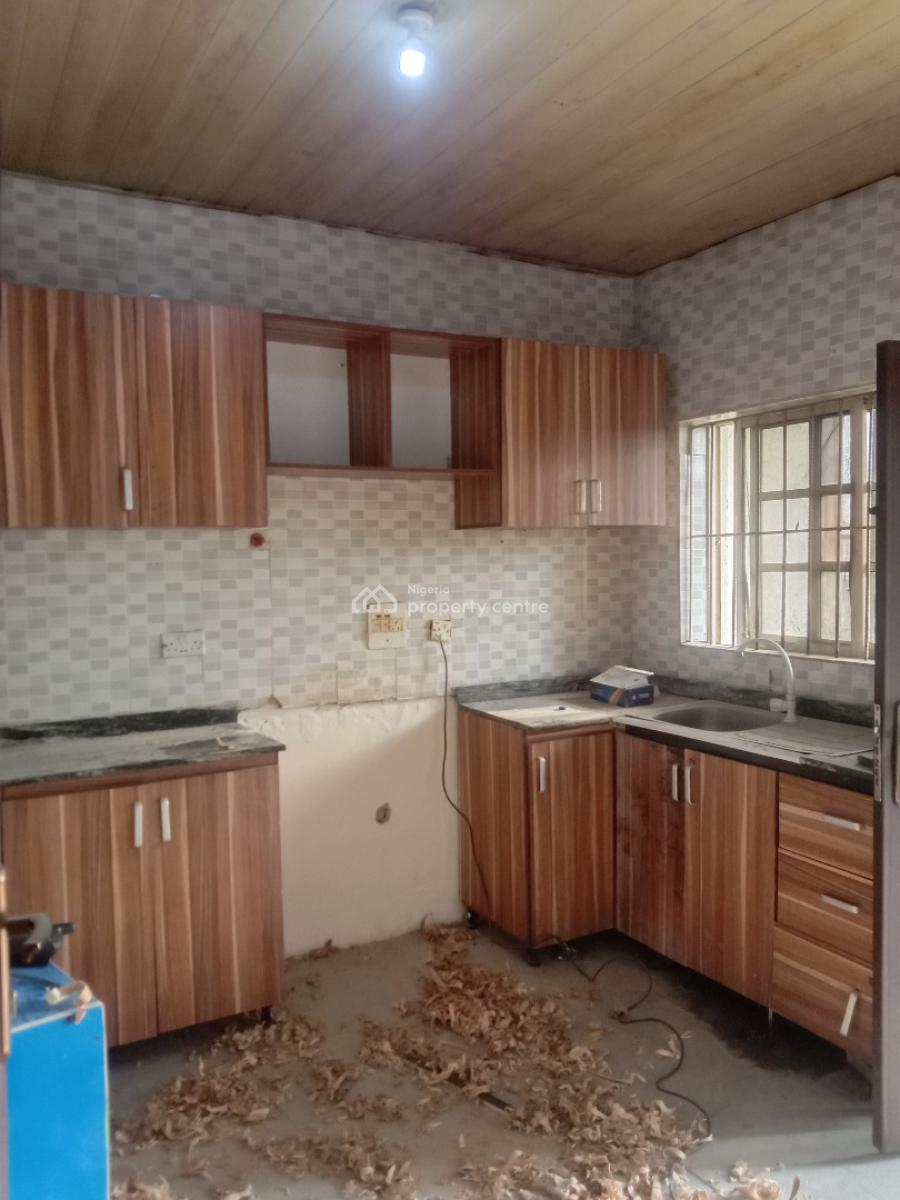 Standard Room and Parlor Upstairs with Prepaid Meter, Royal Palm Will Estate, Badore, Ajah, Lagos, Mini Flat (room and Parlour) for Rent