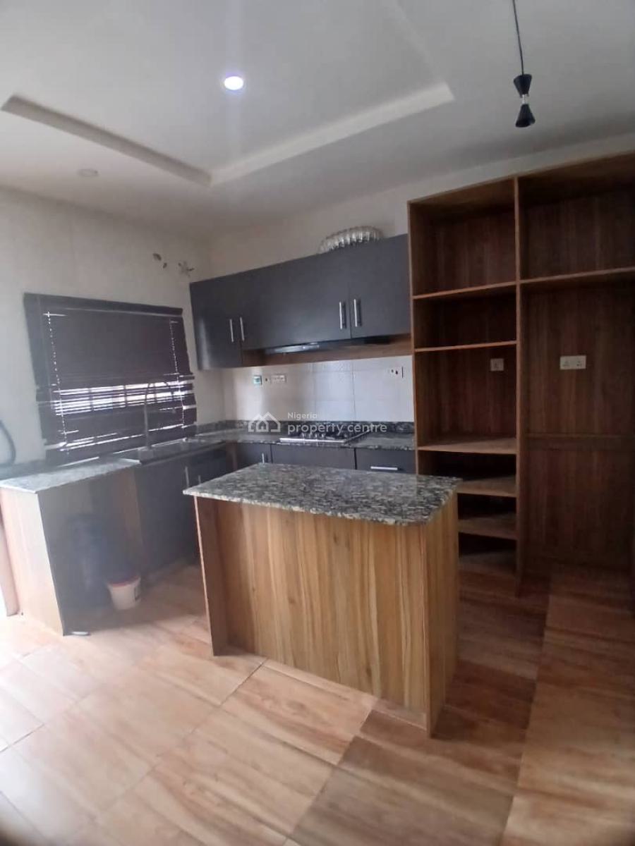 Self Contain Masters, Buena Vista Estate, Lekki Expressway, Lekki, Lagos, Self Contain (single Rooms) for Rent