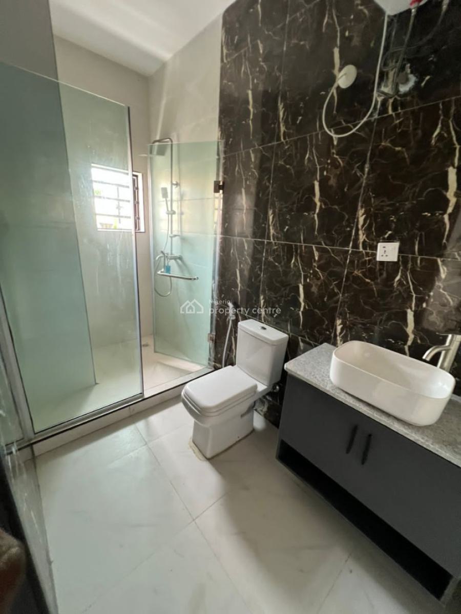 5-bedroom Semi-detached Duplex with 2bq, Lekki Phase 1, Lekki, Lagos, Detached Duplex for Rent