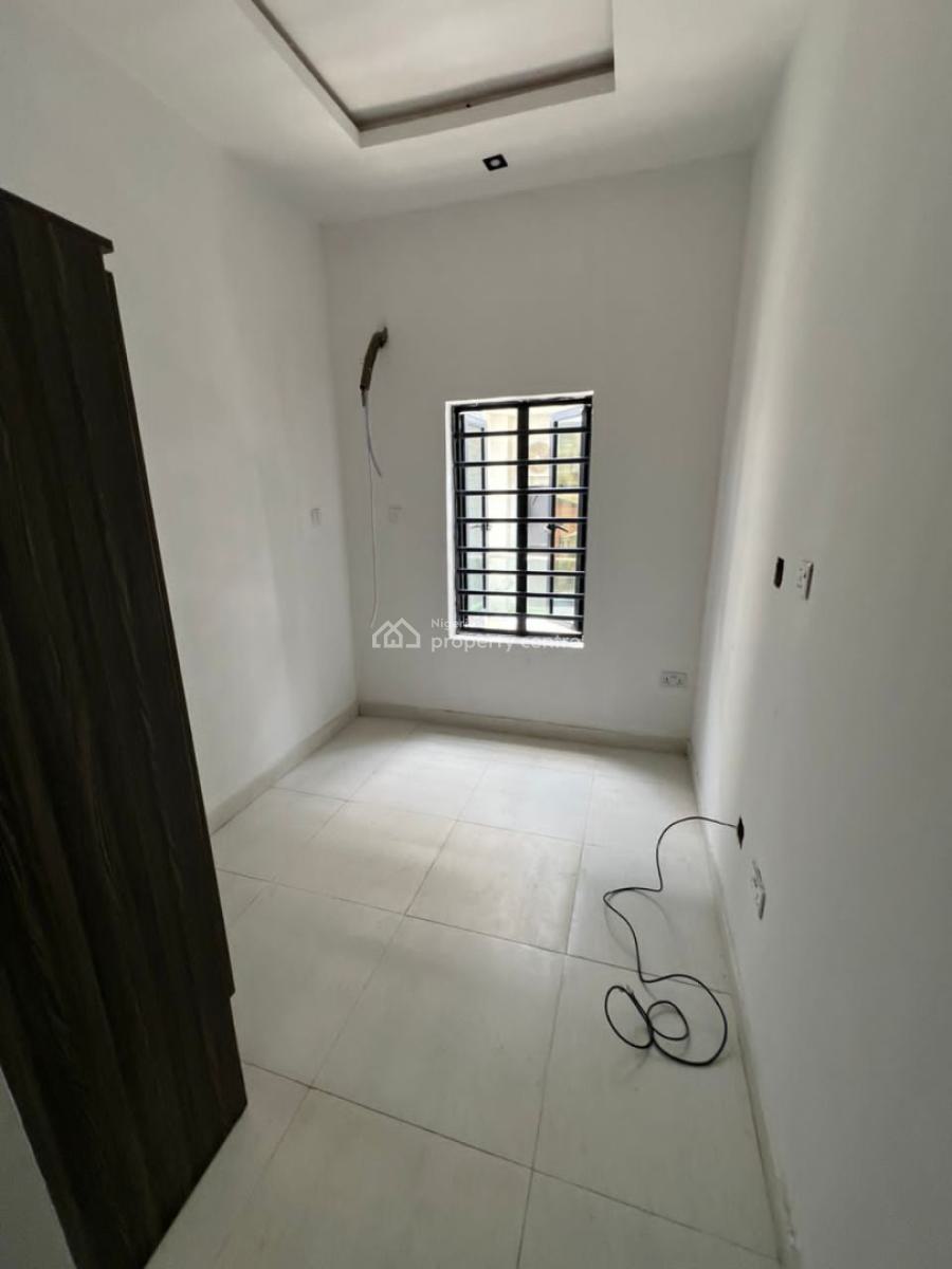 5-bedroom Semi-detached Duplex with 2bq, Lekki Phase 1, Lekki, Lagos, Detached Duplex for Rent