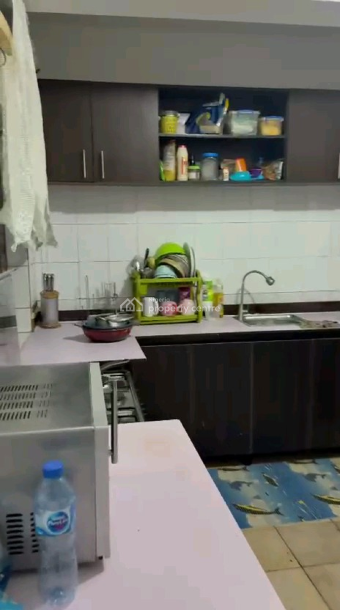 Spacious 3-bedroom Flat, Nnpc Estate, Area 11, Garki, Abuja, House for Sale