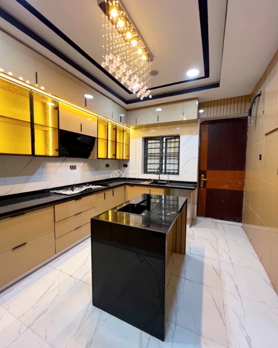 6 Bedroom Fully Detached with Penthouse & a Bq, Bera Estate, Off Chevron Drive, Lekki, Lagos, Detached Duplex for Sale