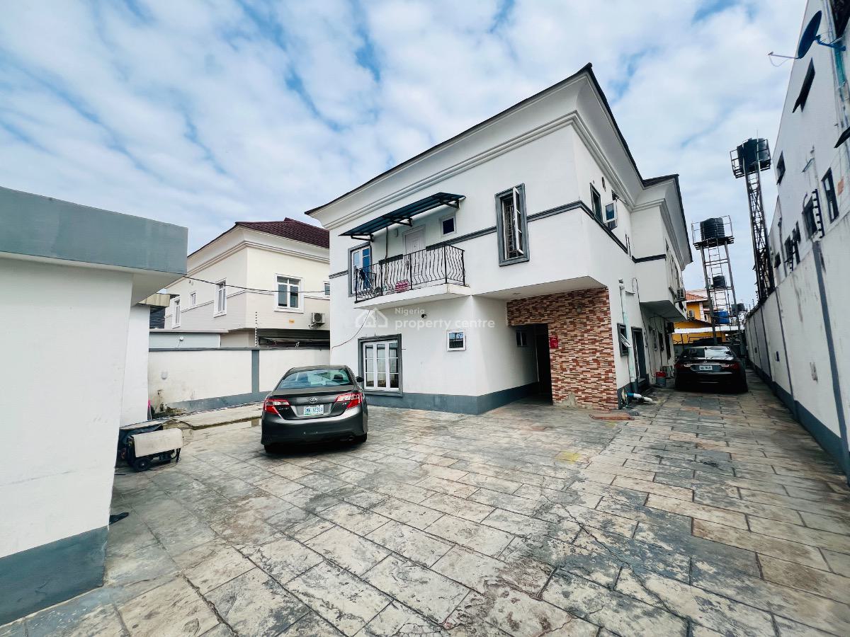 Lovely 3 Bedroom Apartment, Lekki Phase 1, Lekki Phase 1, Lekki, Lagos, Flat / Apartment for Rent