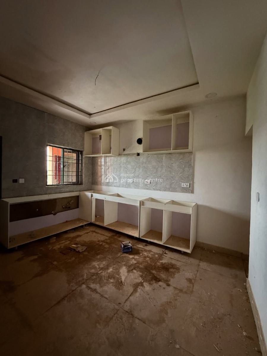 Newly Built Spacious 2 Bedrooms Flats, Mabushi, Abuja, Flat / Apartment for Sale