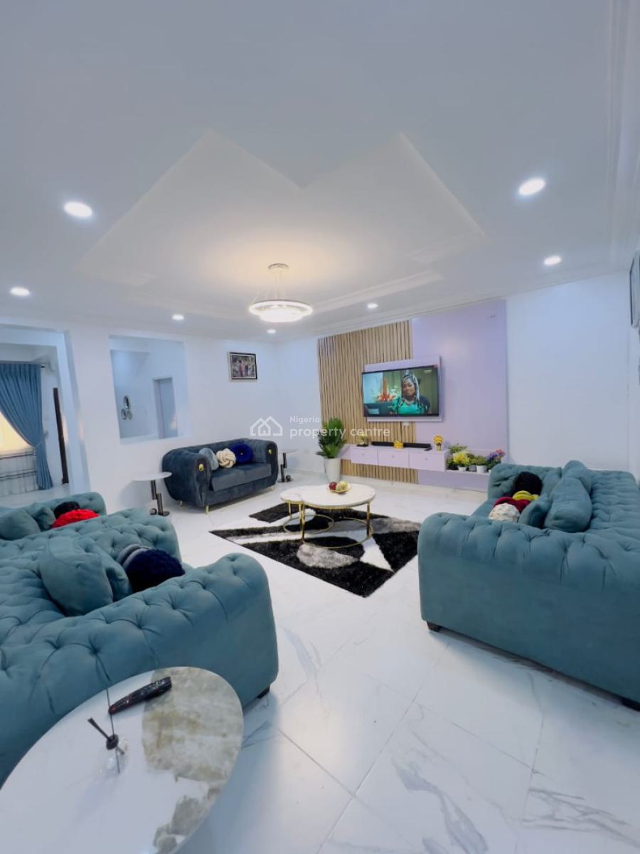 Fully Furnished and Serviced 3 Bedroom Apartment with Pool &gym, Oniru, Victoria Island (vi), Lagos, Flat / Apartment for Rent