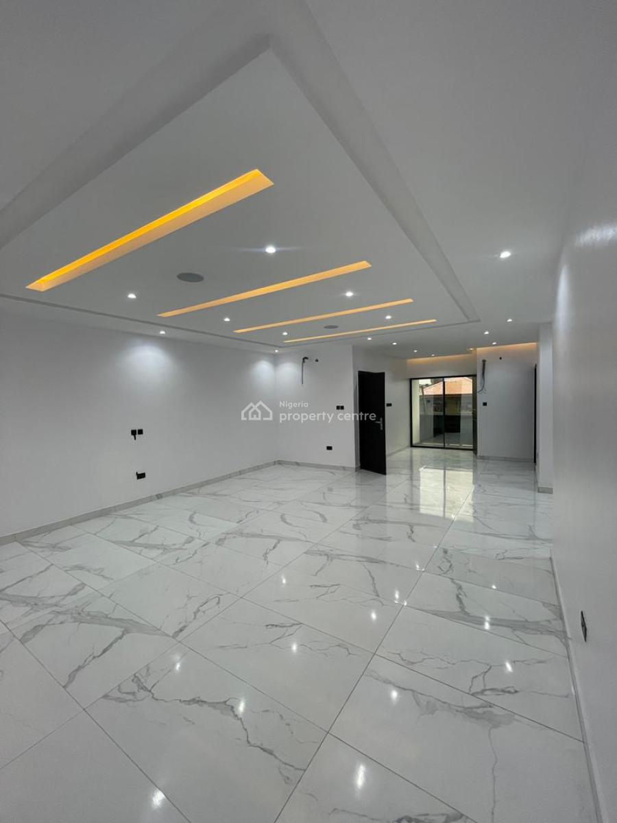 Newly Built Serviced 3bedroom Flat, Lekki Phase 1, Lekki Phase 1, Lekki, Lagos, Flat / Apartment for Sale