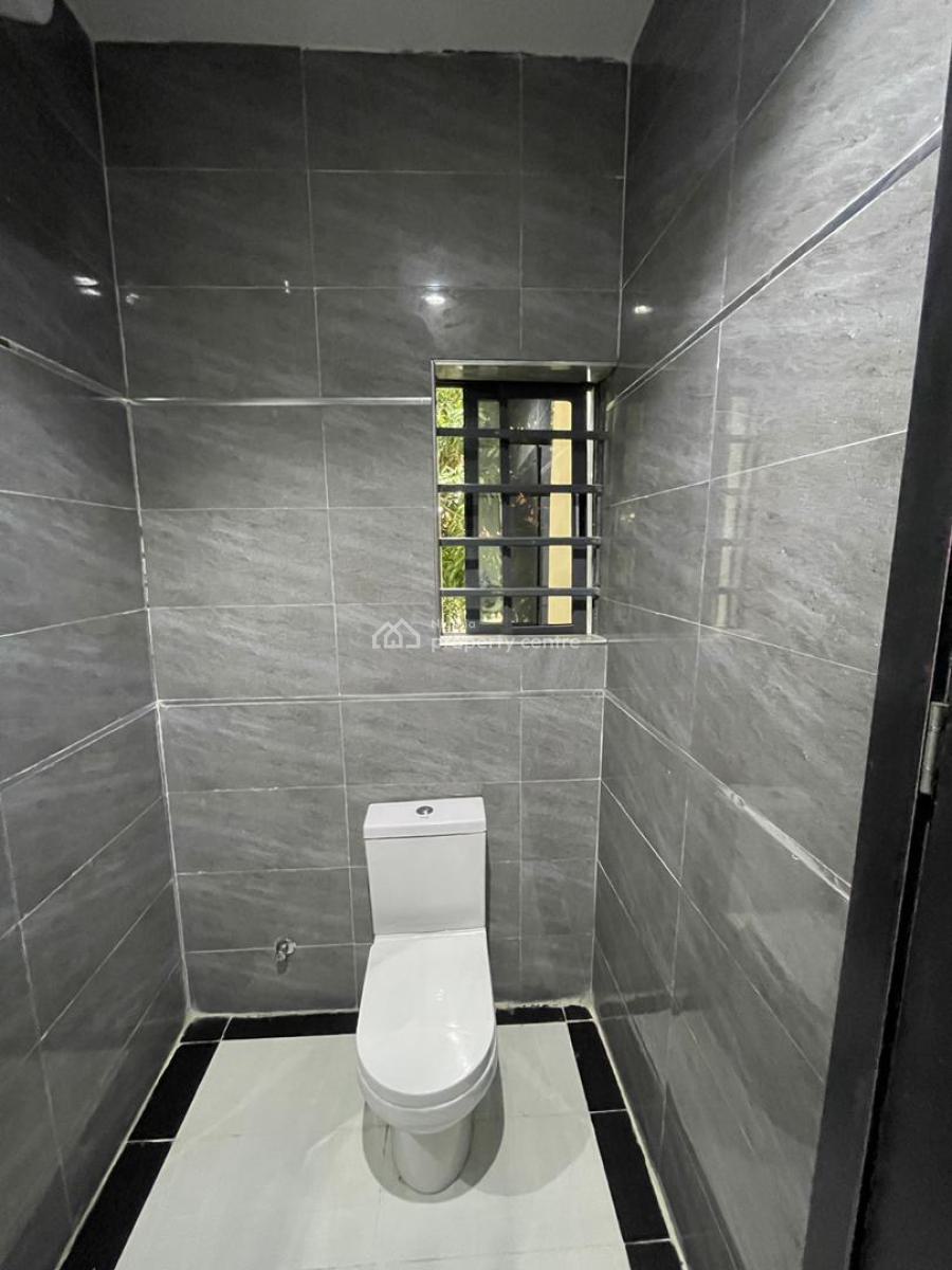 Newly Built Serviced 3bedroom Flat, Lekki Phase 1, Lekki Phase 1, Lekki, Lagos, Flat / Apartment for Sale