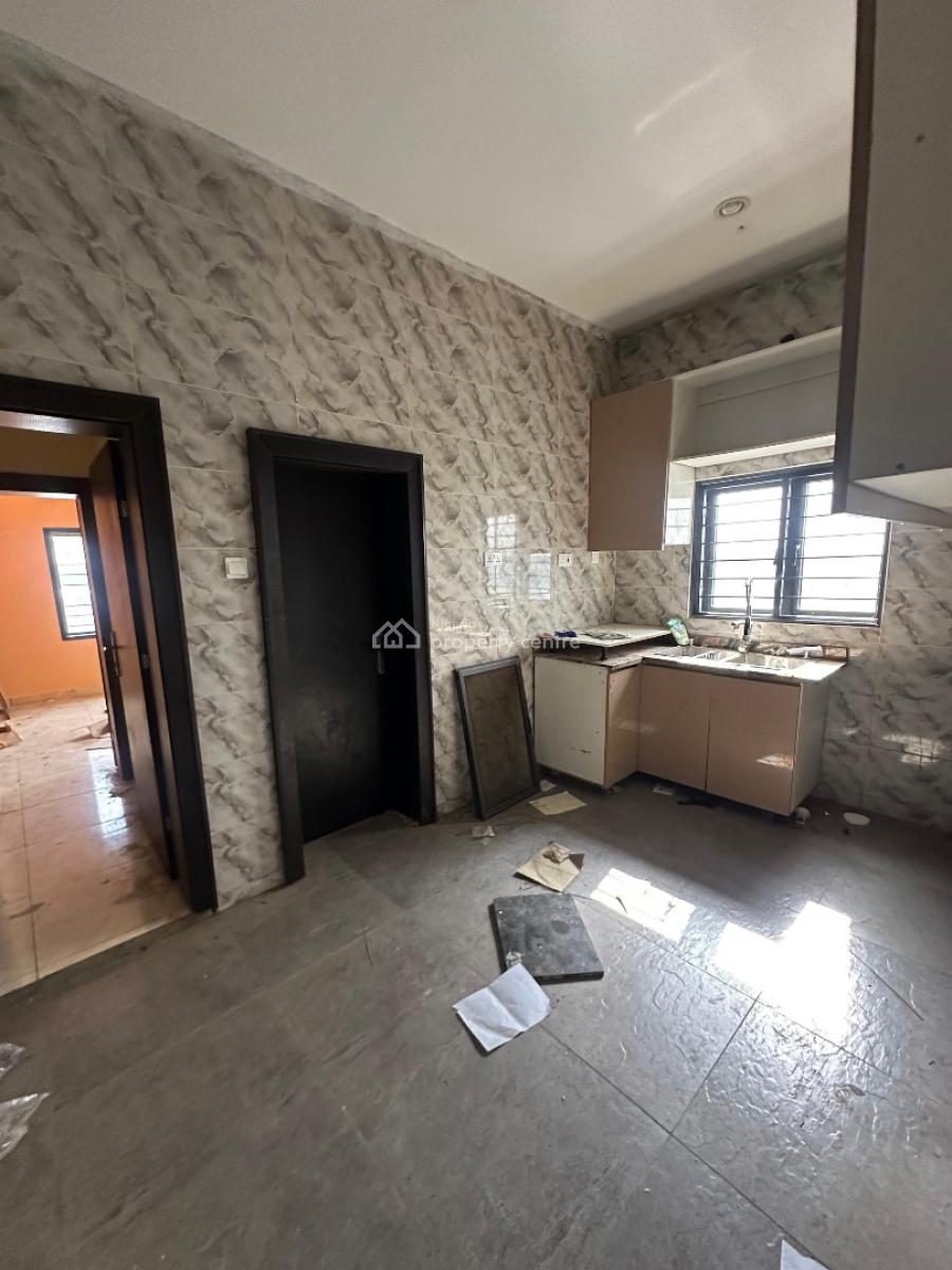 Newly Built 2 Bedrooms Flat, Gilmore, Jahi, Abuja, Flat / Apartment for Rent
