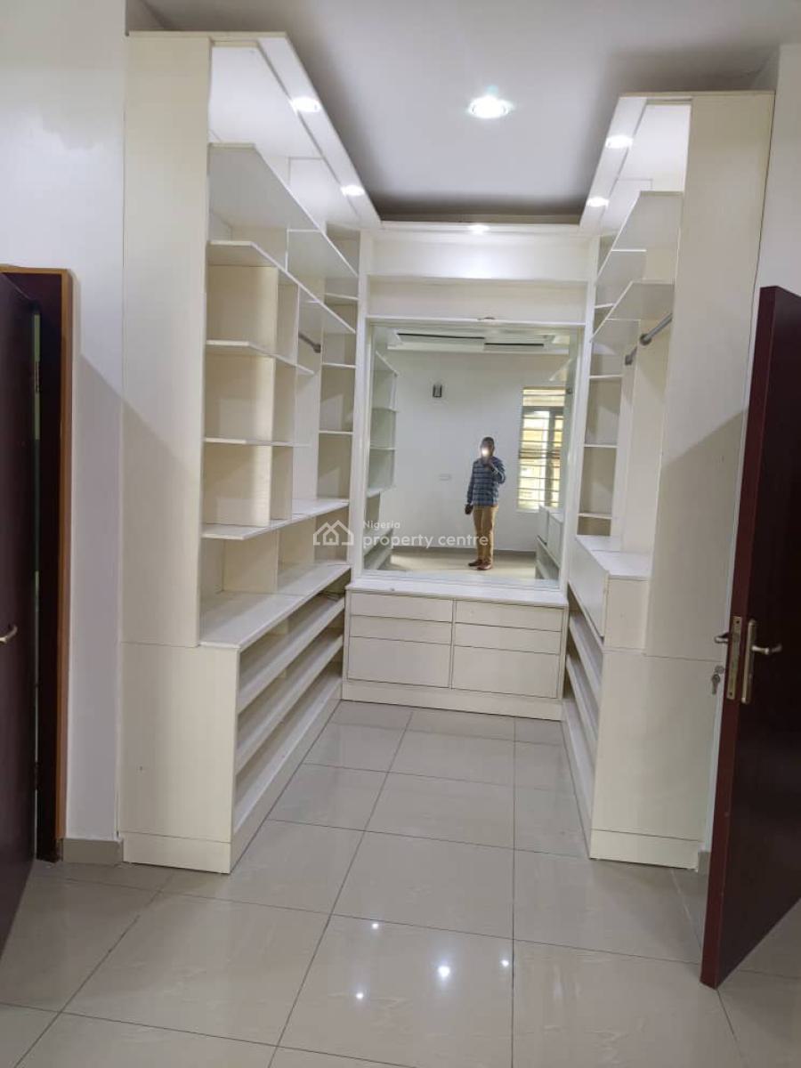Luxury and Partly Furnished 5 Bedroom Fully-detached Duplex with Bq, Chevron Drive, Lekki Expressway, Lekki, Lagos, Detached Duplex for Rent
