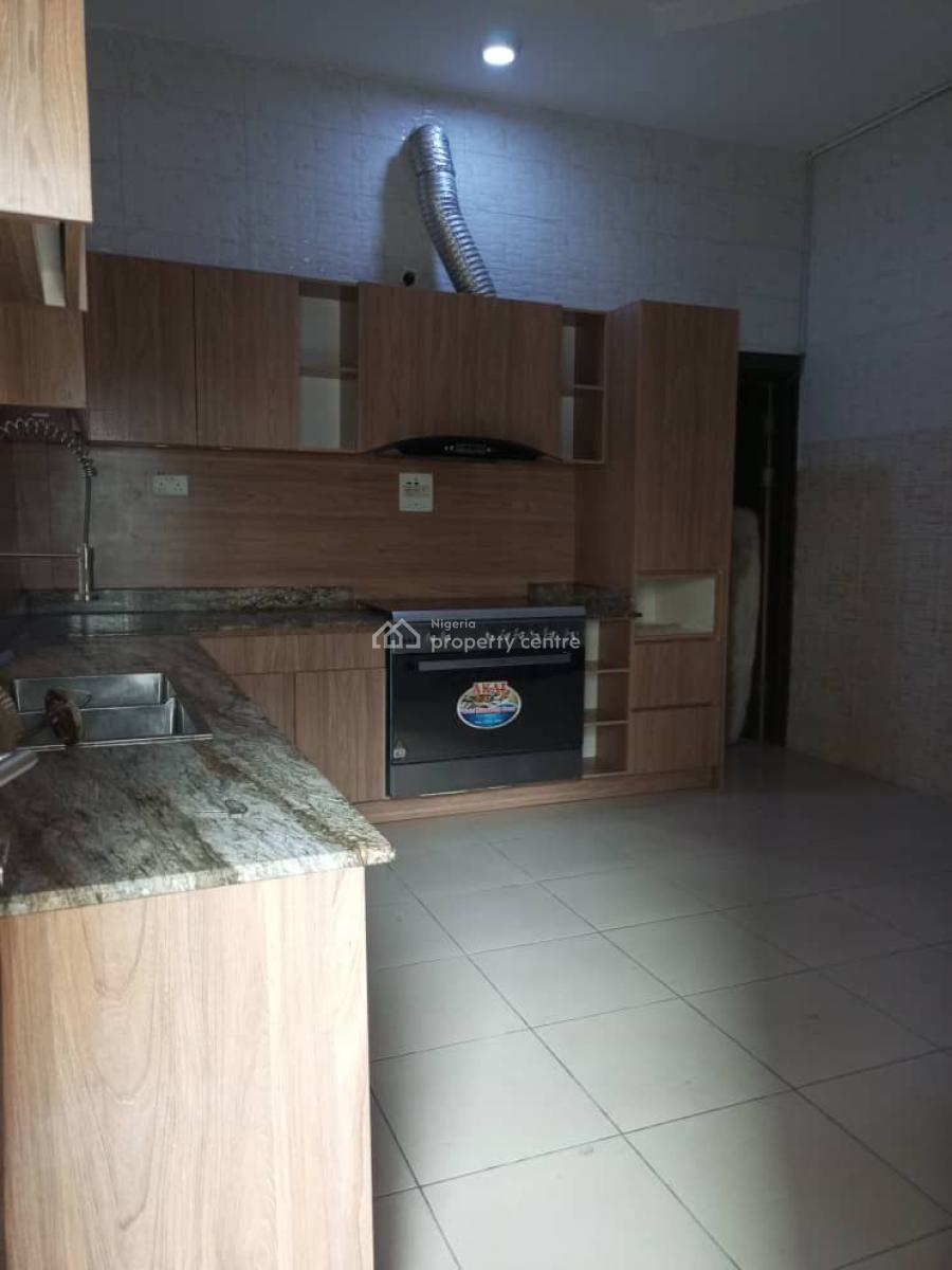 Luxury and Partly Furnished 5 Bedroom Fully-detached Duplex with Bq, Chevron Drive, Lekki Expressway, Lekki, Lagos, Detached Duplex for Rent