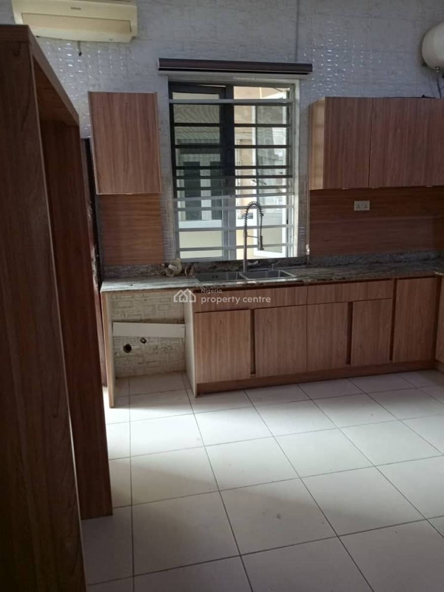Luxury and Partly Furnished 5 Bedroom Fully-detached Duplex with Bq, Chevron Drive, Lekki Expressway, Lekki, Lagos, Detached Duplex for Rent
