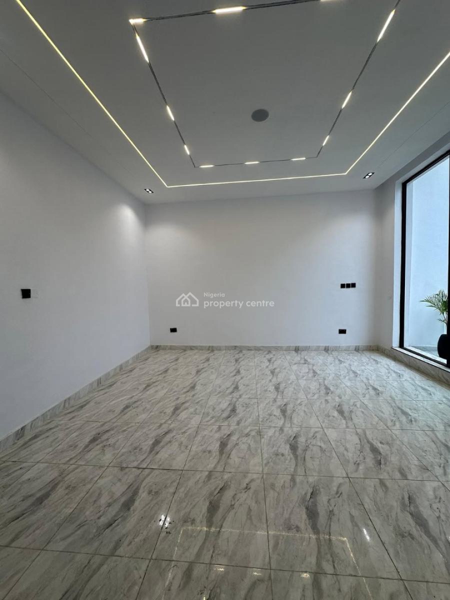Four Bedroom Terrace Duplex, Ikota, Lekki, Lagos, Terraced Duplex for Sale