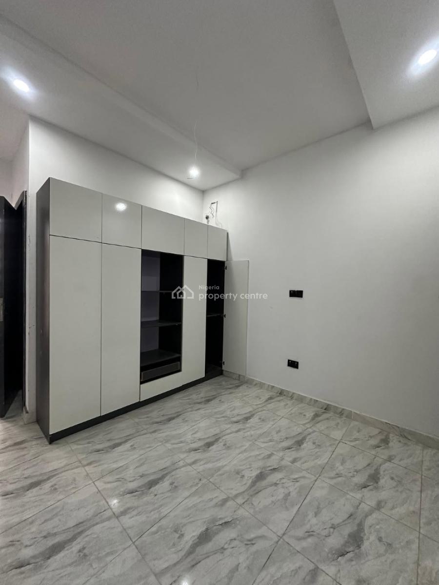 Four Bedroom Terrace Duplex, Ikota, Lekki, Lagos, Terraced Duplex for Sale