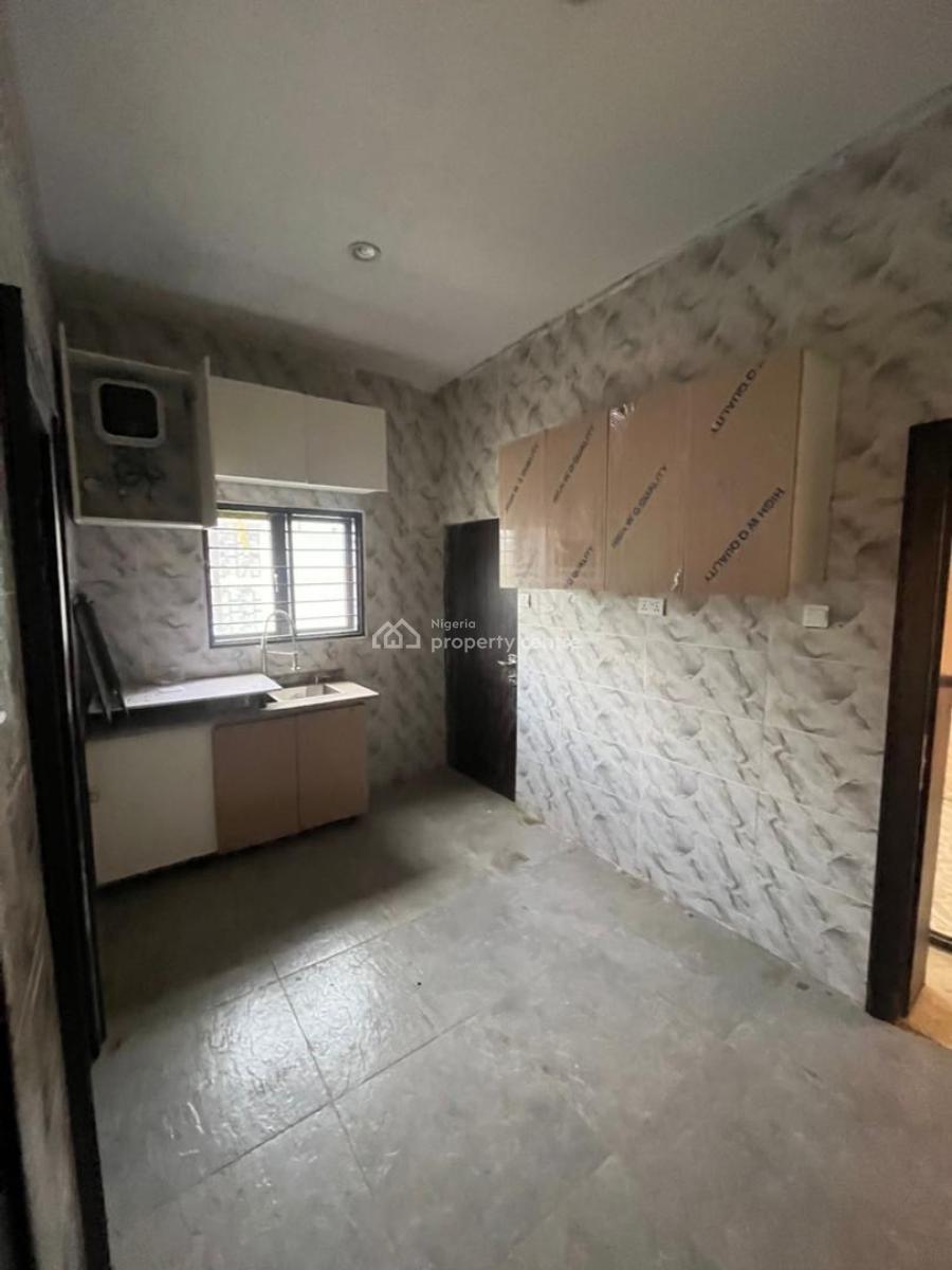 Luxury 2 Bedroom Flat, Gilmore, Jahi, Abuja, Flat / Apartment for Rent