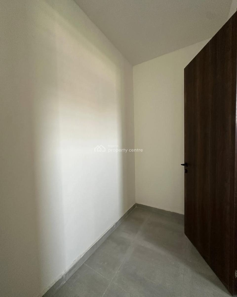 Four Bedroom Terrace Duplex with Bq, Lekki Phase 1, Lekki, Lagos, Terraced Duplex for Sale