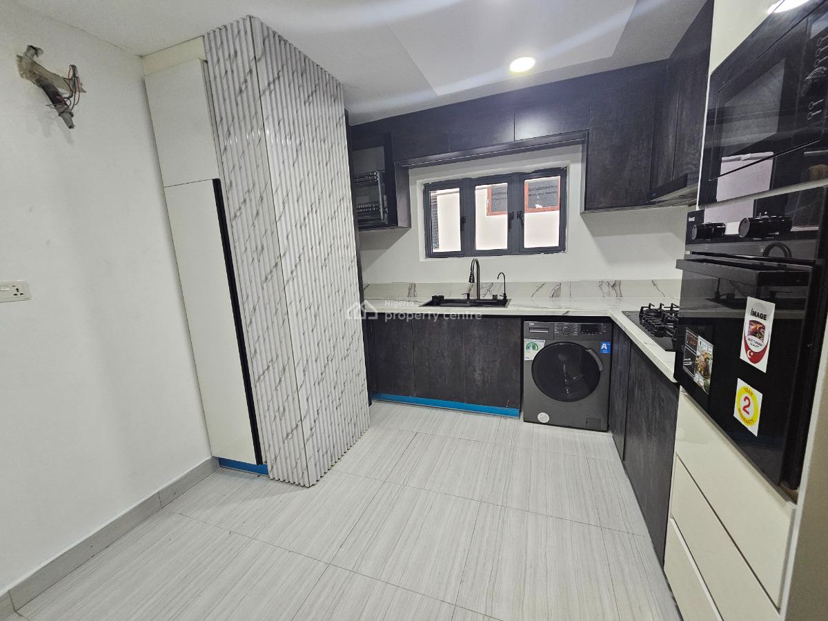 Strategically Located 2 Bedroom Apartments, Ikate, Lekki, Lagos, Flat / Apartment for Sale