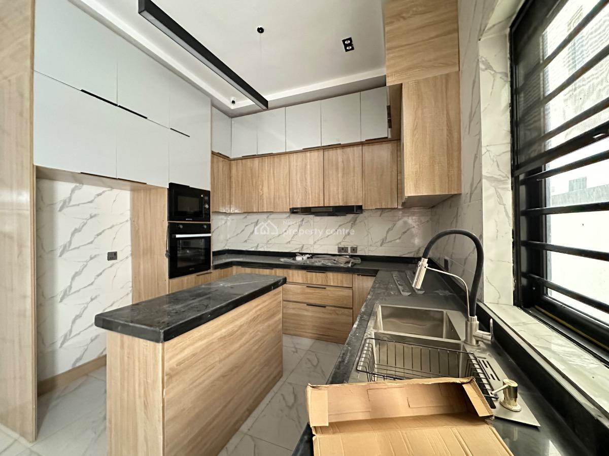 Vibrant 4 Bedroom Semi-detached Duplex with a Bq, Chevron Tollgate, Lekki, Lagos, Semi-detached Duplex for Sale