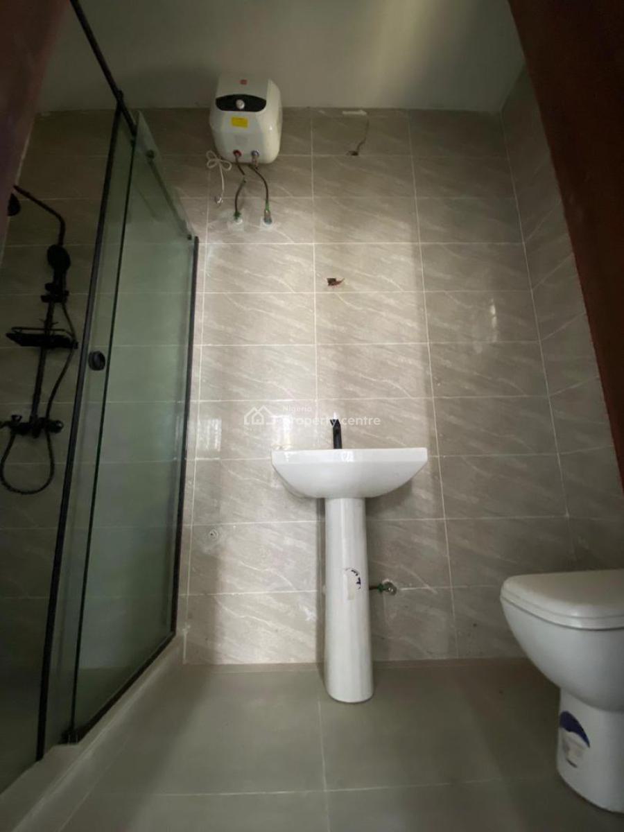 Spacious 5 Bedroom Exclusive Duplex with Bq, Ajah, Lagos, Detached Duplex for Sale