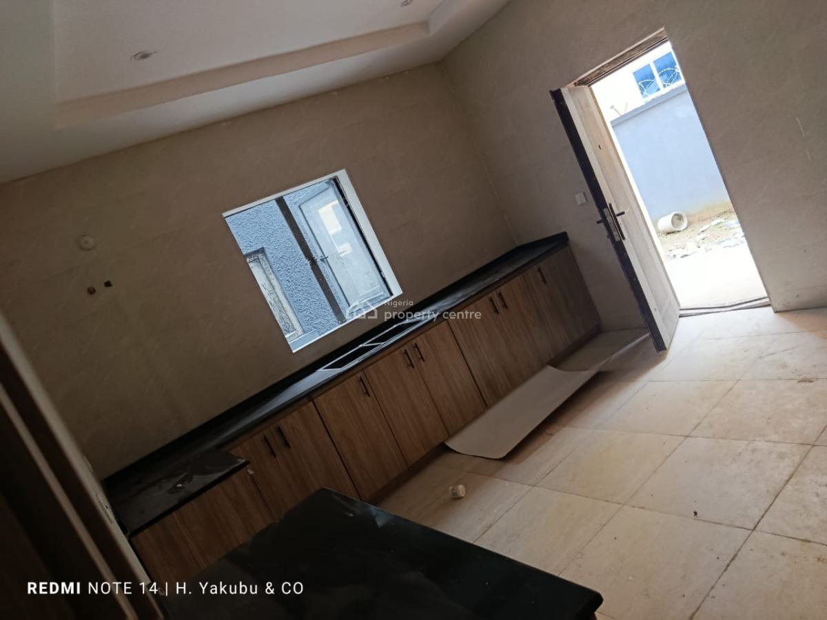 4 Bedroom Terraced Duplex, Kaura District, Kaura, Abuja, Terraced Duplex for Sale
