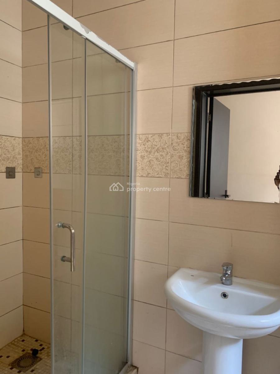 Serviced 3 Bedroom Flat, Chevron, Lekki, Lagos, Flat / Apartment for Rent