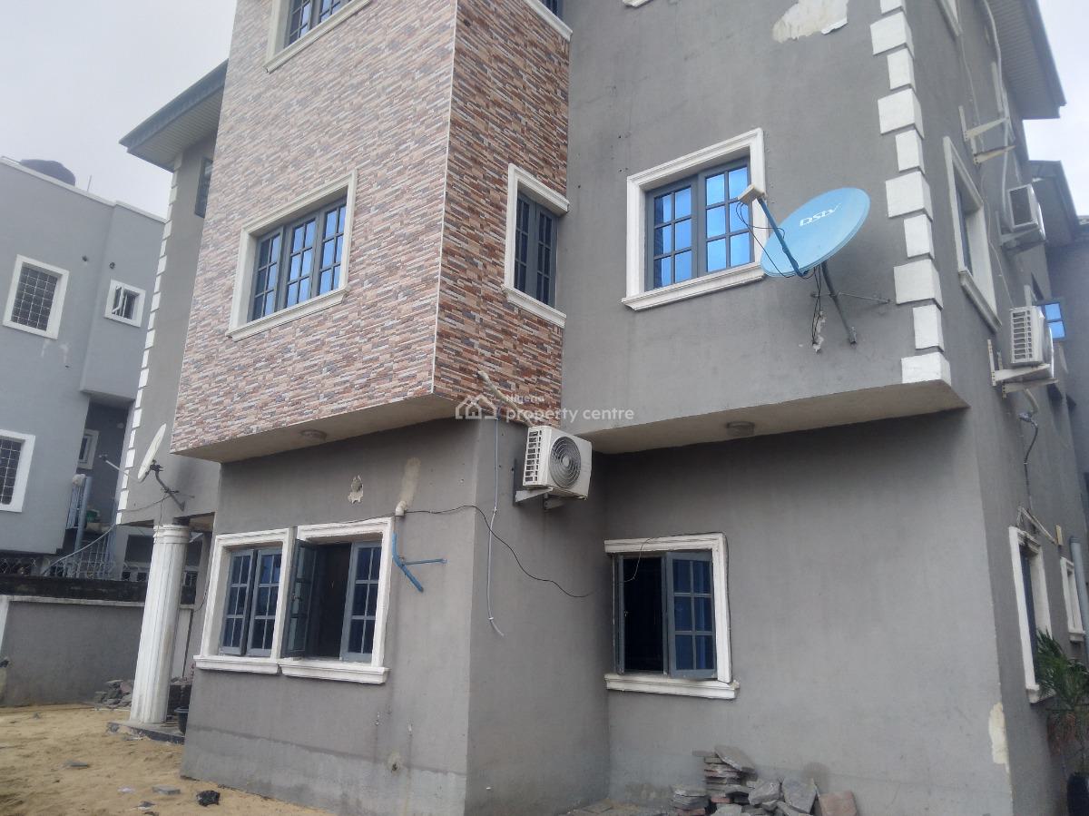 Three (3) Bedroom Flat (downstairs), Ikate Elegushi, Lekki, Lagos, Flat / Apartment for Rent