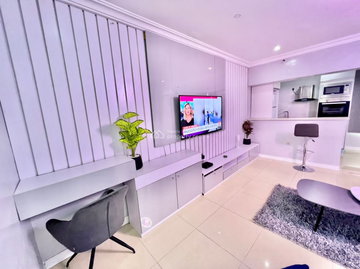 Favorite Luxury Studio Apartment, No 3c Dr Adewale Oshin Street, Lekki Phase 1, Lekki, Lagos, Mini Flat (room and Parlour) Short Let