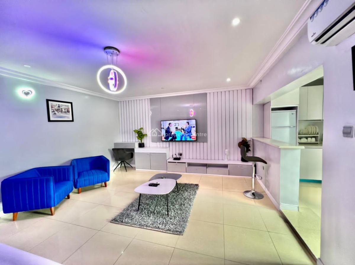 Favorite Luxury Studio Apartment, No 3c Dr Adewale Oshin Street, Lekki Phase 1, Lekki, Lagos, Mini Flat (room and Parlour) Short Let