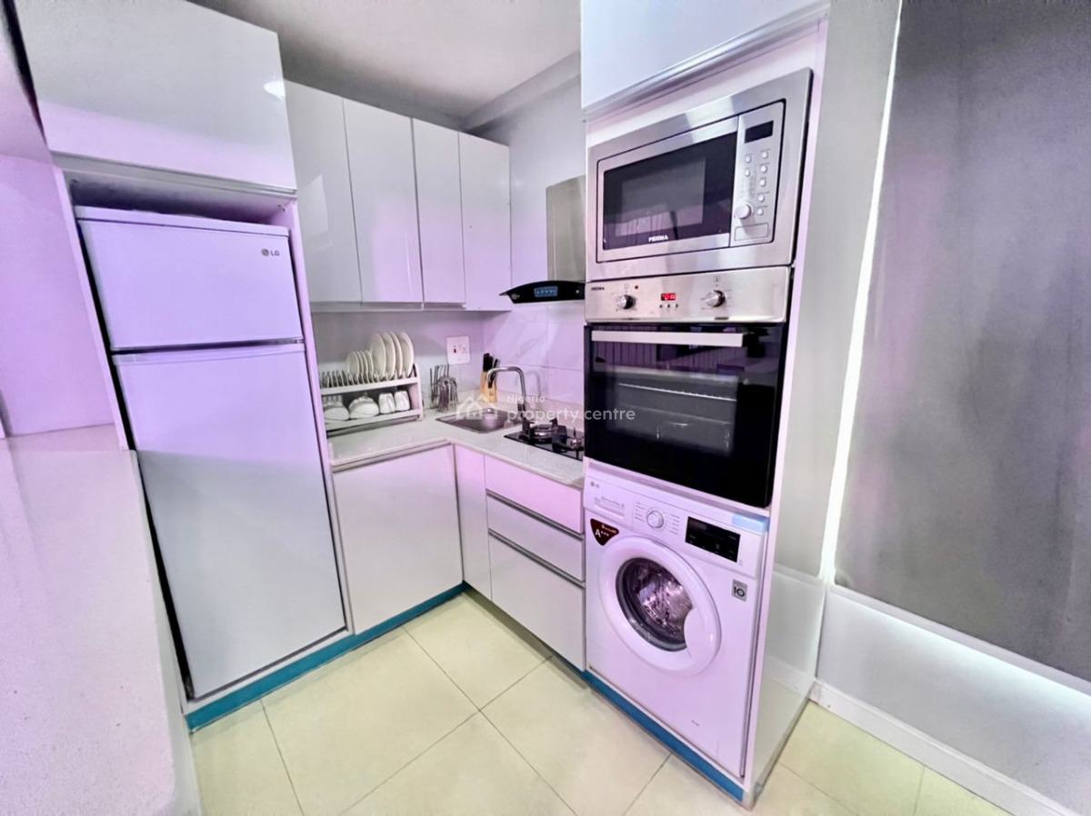 Favorite Luxury Studio Apartment, No 3c Dr Adewale Oshin Street, Lekki Phase 1, Lekki, Lagos, Mini Flat (room and Parlour) Short Let