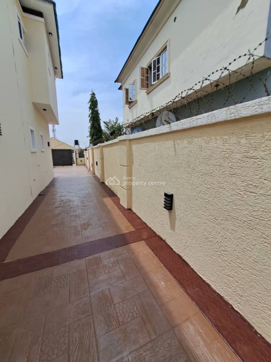 Exquisitely Built 4 Bedroom Detached Duplex with 2 Room Bq & Gatehouse, Sunnyvale Junction, Lokogoma District, Abuja, Detached Duplex for Sale