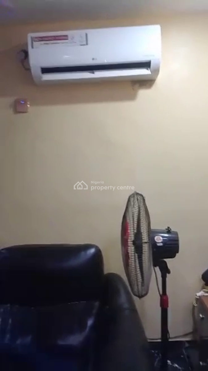 3bedroom Flat, Abesan Estate, Abesan, Ipaja, Lagos, Flat / Apartment for Sale