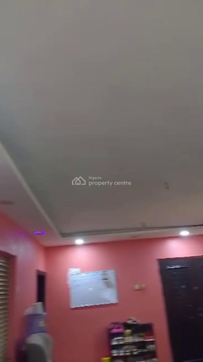 3bedroom Flat, Abesan Estate, Abesan, Ipaja, Lagos, Flat / Apartment for Sale