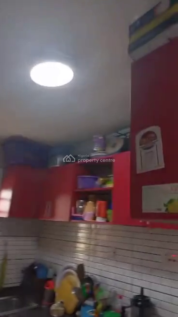 3bedroom Flat, Abesan Estate, Abesan, Ipaja, Lagos, Flat / Apartment for Sale