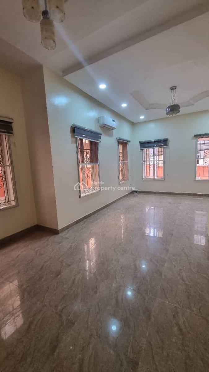 Spacious Studio Apartment in a Secure Environment, Chevron, Lekki, Lagos, Self Contain (single Rooms) for Rent