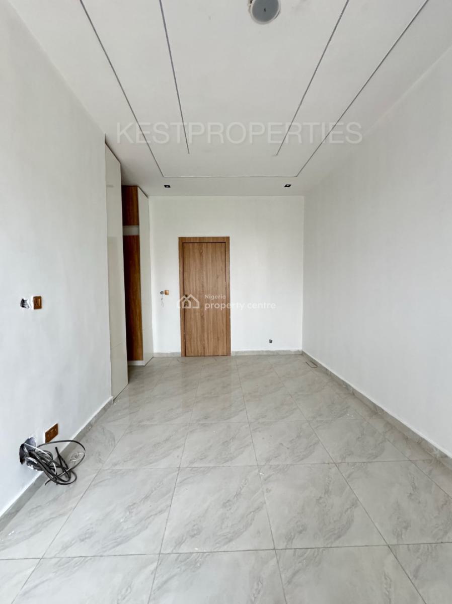 4 Bedroom Terrace Duplex with Private Compound, Ikota, Lekki, Lagos, Terraced Duplex for Sale