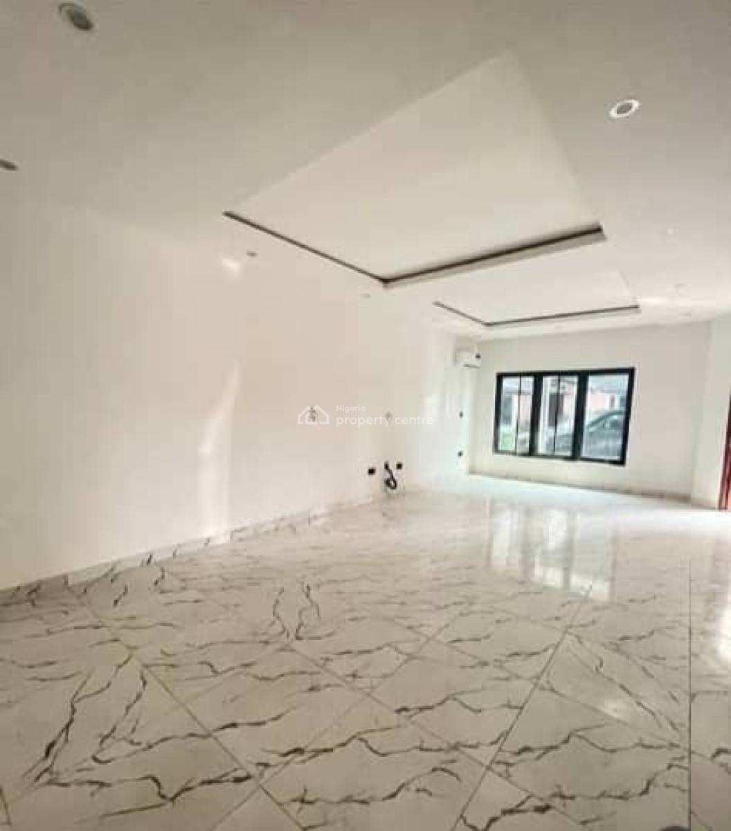Luxury Spacious 4 Bedroom Terrace  with Pool & Bq, Lekki Phase 1, Lekki, Lagos, Terraced Duplex for Rent