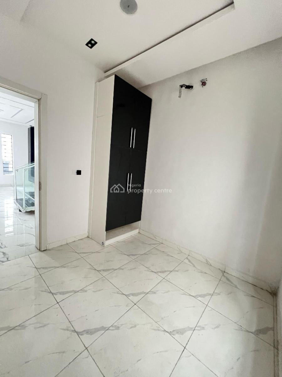 Lovely Finished 4 Bedroom Detached + Bq, Ikota, Lekki, Lagos, Detached Duplex for Sale