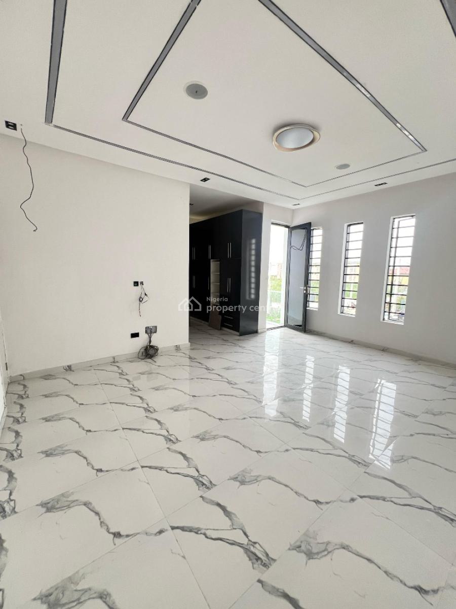 Lovely Finished 4 Bedroom Detached + Bq, Ikota, Lekki, Lagos, Detached Duplex for Sale