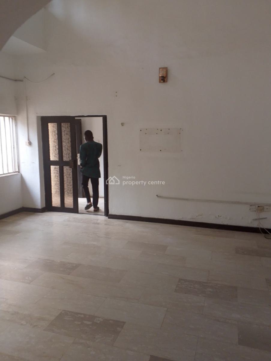 5 Bedroom Duplex, Monrovia Street, Close to Bannex, Wuse 2, Abuja, Semi-detached Duplex for Rent