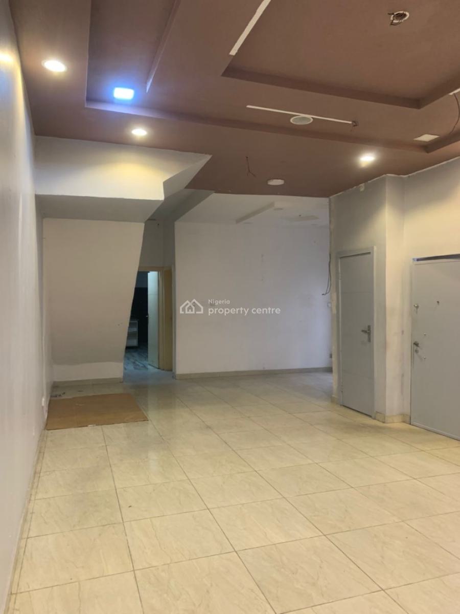 Decent & Spacious 4 Bedroom Semi Detached Duplex with Bq, Chevron, Lekki, Lagos, Semi-detached Duplex for Rent