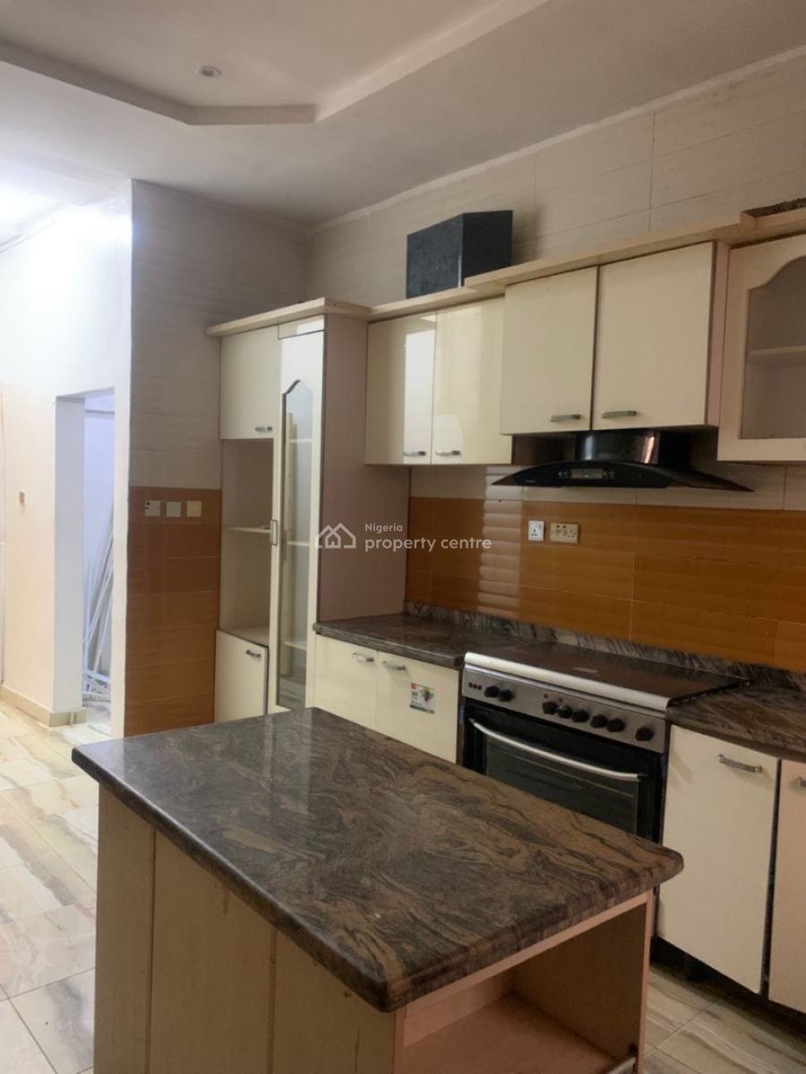 Decent & Spacious 4 Bedroom Semi Detached Duplex with Bq, Chevron, Lekki, Lagos, Semi-detached Duplex for Rent