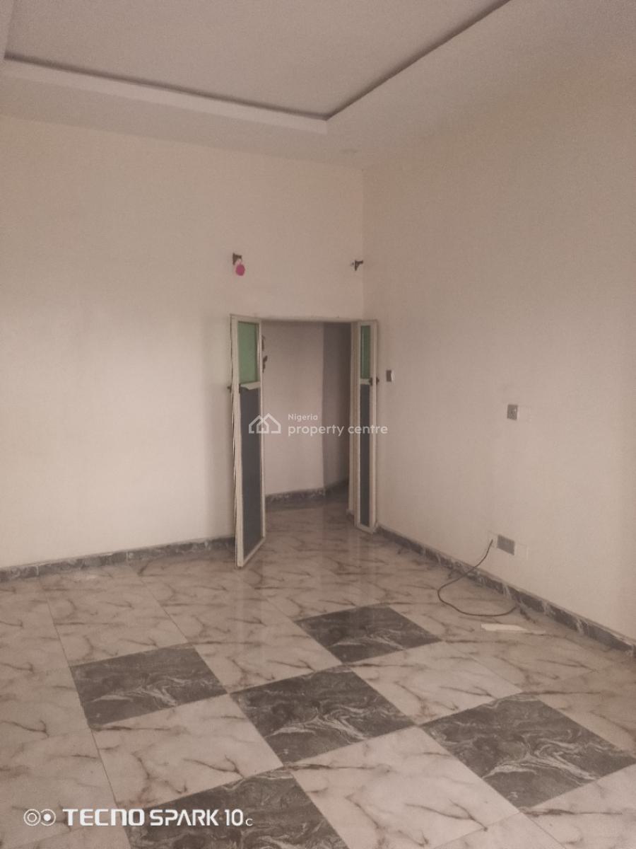 Executive 3 Bedroom Apartment, Apollo Estate, Alapere, Ketu, Lagos, Flat / Apartment for Rent