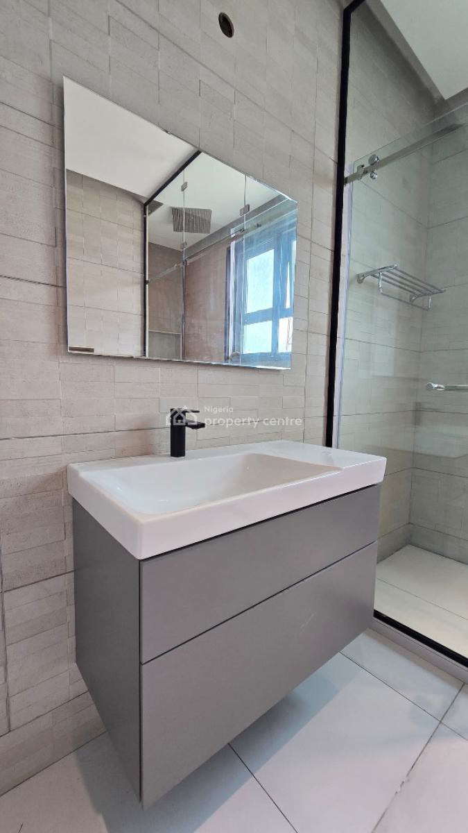 3 Bedroom Penthouse with Excellent Facilities, Off Ahmadu Bello, Victoria Island (vi), Lagos, Flat / Apartment for Sale