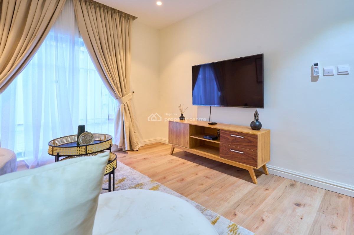 Urban Styled 2 Bedroom Apartment with Excellent Facilities, Omorhire Johnson Street, Lekki Phase 1, Lekki, Lagos, Flat / Apartment Short Let