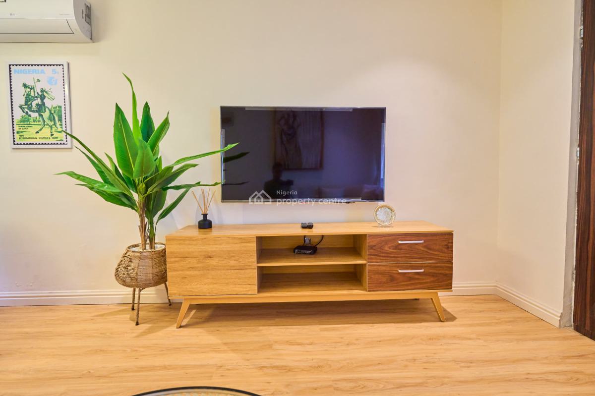 Urban Styled 2 Bedroom Apartment with Excellent Facilities, Omorhire Johnson Street, Lekki Phase 1, Lekki, Lagos, Flat / Apartment Short Let