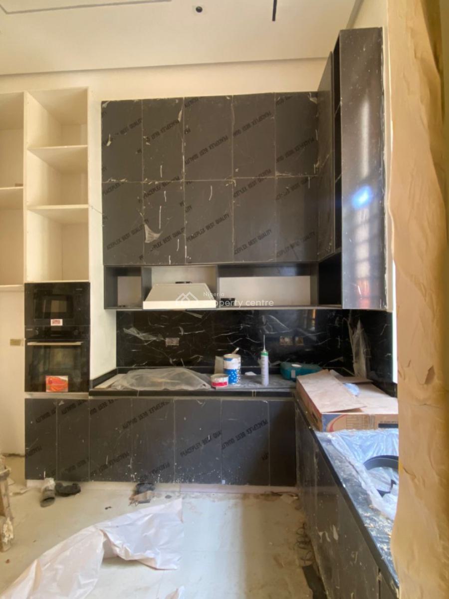 Modern 3-bedroom Apartments with Swimming Pool, Lekki Phase 1, Lekki, Lagos, Flat / Apartment for Sale
