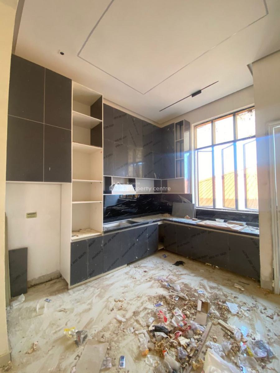 Modern 3-bedroom Apartments with Swimming Pool, Lekki Phase 1, Lekki, Lagos, Flat / Apartment for Sale